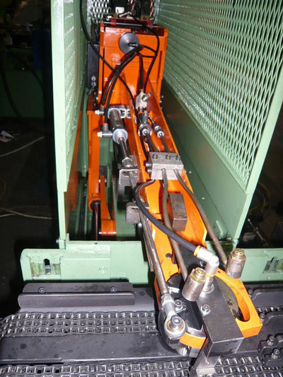 LINEAR LOADING ARM 700L Loading arms for presses