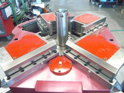 AP4 4000 G Subpresses for core punching during forging