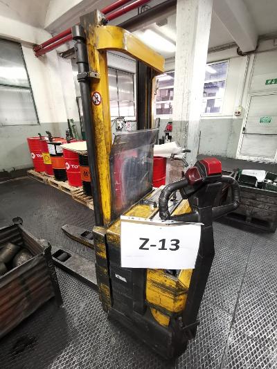 JUGHEINRICH  Carrelli elevatori