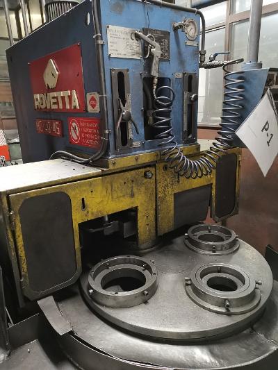 ROVETTA HG-40 4S / Ton 40 Prensa con mesa giratoria para rebarbado de piezas estampadas en caliente