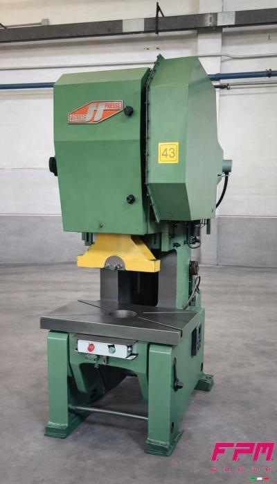 RAIMONDI PRESSE / Ton 60 Presse mécanique à col de cygne d'occasion.