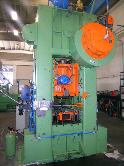 ROVETTA FO 200 / Ton 200 Aluminium and brass hot forging press